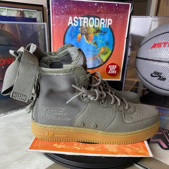 nike air force dark stucco